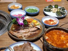 -明洞阿姨·韩式酱蟹烤肉·创意料理(三元桥店)