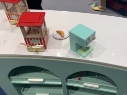 -奈尔宝家庭中心·亲子餐厅(北京东坝万达店)
