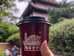 -龙华寺
