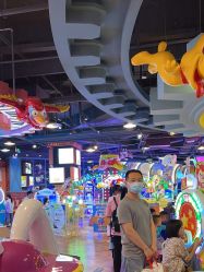 -卡通尼乐园(龙湖六合天街店)