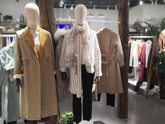-丹尼斯7天地