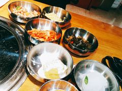 -老炉家木炭烤肉(长江国际店)