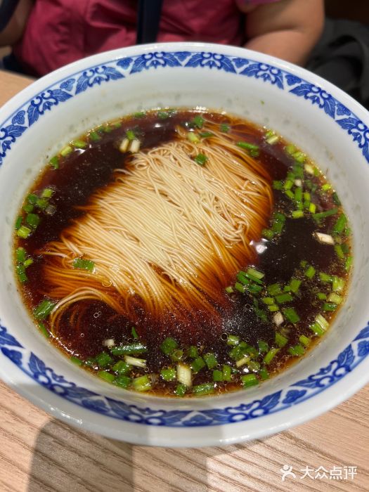 新万鑫银丝面·非遗无锡味(惠山古镇店)红汤银丝面图片