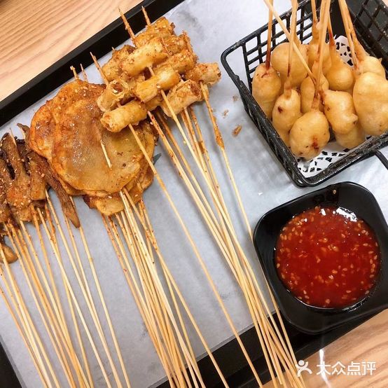 蝈蝈小串炸串