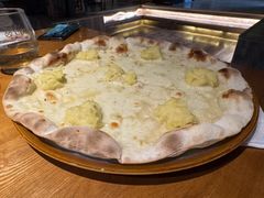 -JINNS锦时 steak&pizza(浸信会礼拜堂旧址店)