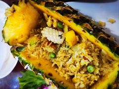 -Dang restaurant (patong phuket)