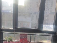 -七欣天香辣蟹火锅(上海银亿滨江店)