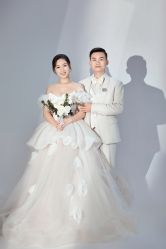 -芭莎视觉婚纱摄影(花溪店)