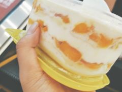 -蜜蜂小象·榴莲千层蛋糕(时代汇11栋店)