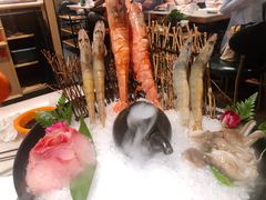 海鲜集锦-煲宫猪肚鸡(晶品店)