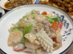 -金牌餐厅·天津菜·八珍豆腐·老爆三(瓷房子店)