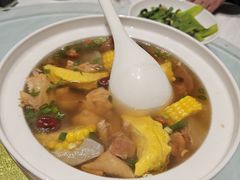 -江城小馆陕南妈妈菜·全球旅行餐厅(钟楼店)