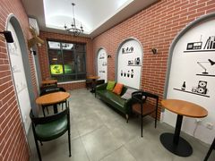 -新华书店(永安路店)