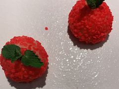 -江上荟·创意中国菜(绿地缤纷城店)