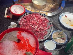 -醉董牛川派鲜肉自选火锅(烟台店)