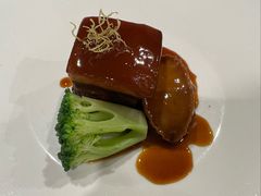 红烧肉煨鲍鱼-麟1929(外滩店)