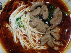 肥肠面-老地方猫儿面(磁器口店)