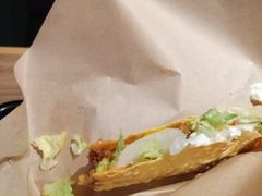 经典牛肉塔可脆-Taco Bell 塔可贝尔(东方明珠店)