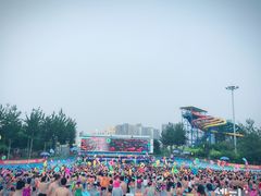 -欢乐水魔方水世界