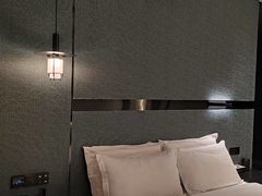 -万泊酒店(长沙五一广场国金中心店)