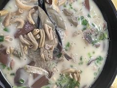-津津老鸭粉丝馆(正东路店)