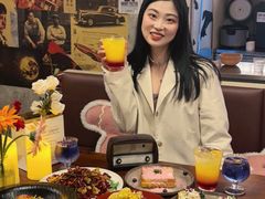 -mordew加州日记西餐&小酒馆(新天地店)