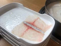 -江小渔鲜鱼火锅(冠亚星城店)