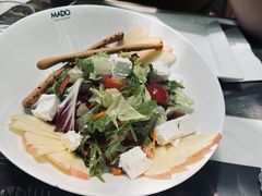 -MADO冰淇淋咖啡馆(淘金店)