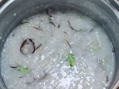 -明本湛江鸡•海鲜小厨(陈家祠店)