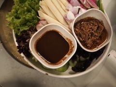 -95号酱骨·一块豆腐(展春园西路店)