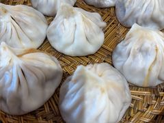 -笑来喜馄饨小笼工坊店(湖滨街店)