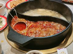 -沸炉重庆老火锅(军事博物馆店)