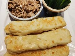 虾酱卷子-渔民船说·北塘海鲜·天津菜·海肠捞饭(北塘古镇店)