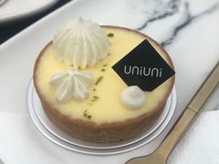 -UNI UNI(环亚凯瑟琳店)