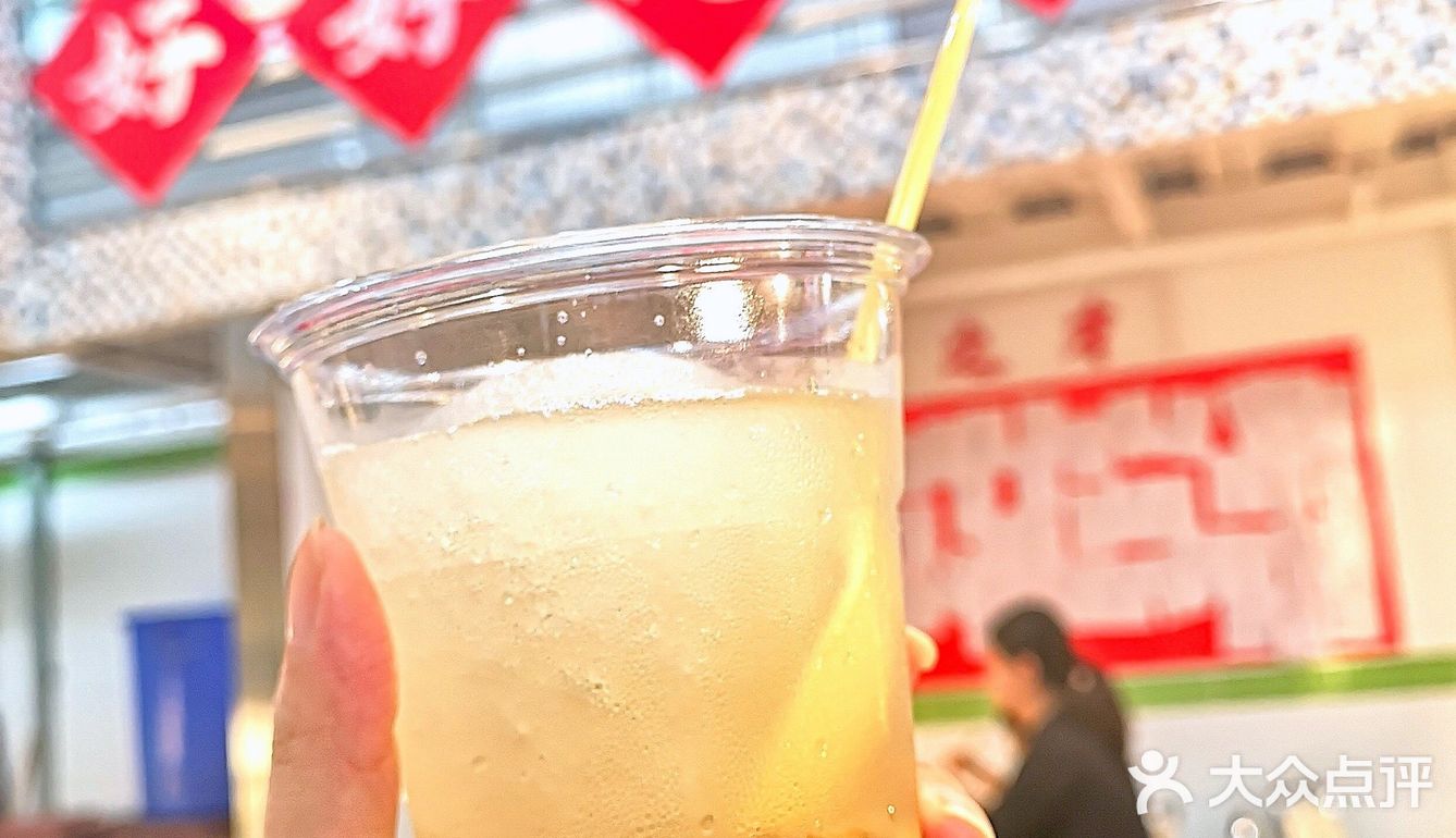 🎡魔都首家摩天轮下的美味大排档🔥  