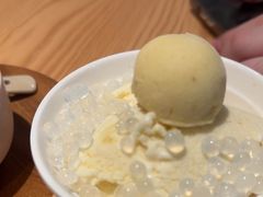 -杏甜品(尖沙咀加拿分道店)
