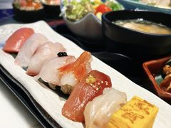 -家贺屋刺身寿司专门店