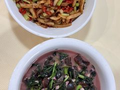 -笨罗卜浏阳菜馆(龙华鹏润达店)