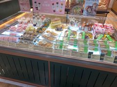 面包甜点陈列柜-多乐之日(公益西桥店)