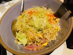 -穹六人间 people 6(岳阳路店)