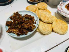 -梅利汴京烤鸭•开封豫菜地标店(东大街店)