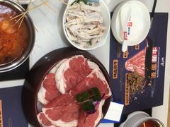 -魔法帽酱料牛肉小火锅(米兰店)