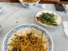 -东兴寒舍老北京炸酱面(三里河路店)