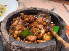 石锅杭椒牛蛙-桂满陇-西湖船宴(西单大悦城店)