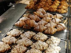 杏仁羊角-麦田工坊(月湖店)