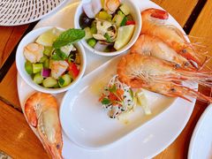 -松山湖凯悦酒店·Café自助餐厅·周末火舞秀表演