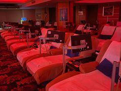 -嘉年华会水疗会(大剧院站E出口店)