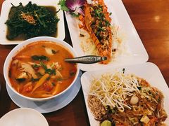 -两兄弟Song Pee Nong(2号店)
