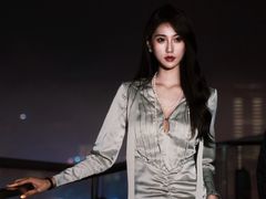 -FLAIR顶层餐厅酒吧(浦东丽思卡尔顿酒店)