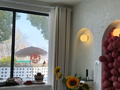 -弥舍·湖景团建泳池派对别墅·湖山境店